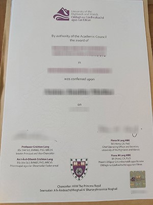 Obtain a fake University of the Highlands and islan